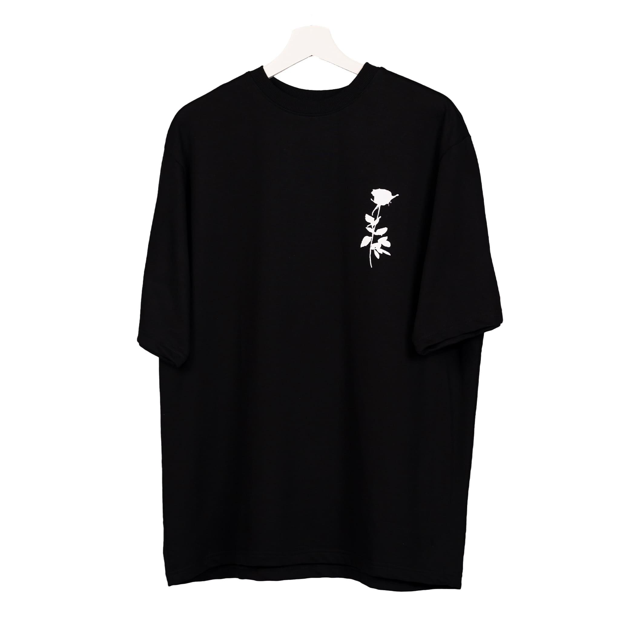 Afterthought Oversized T-Shirt: Black, Oversized, Front Pose, Bio-Washed Cotton Printed by Techno Be With You