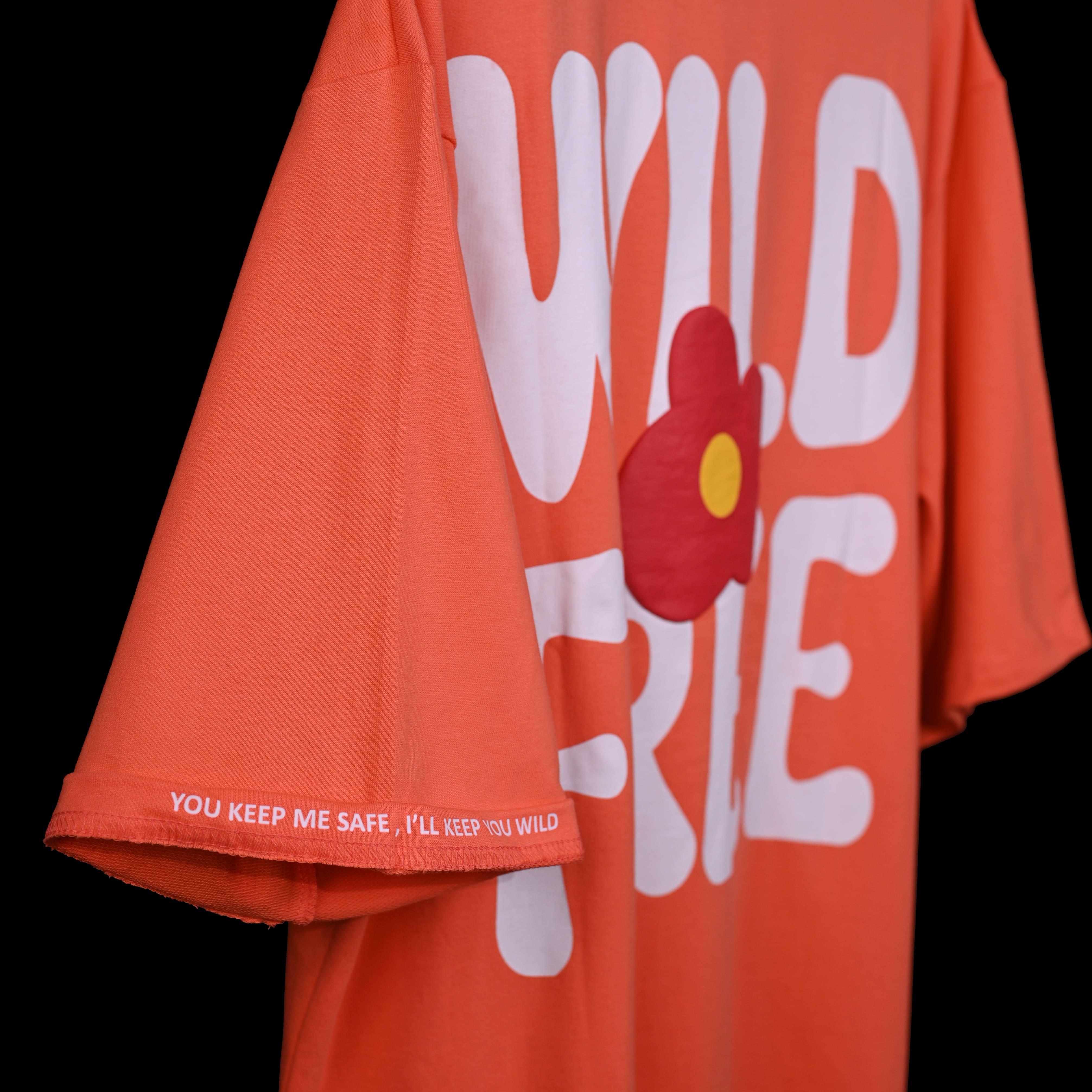 Wild Free T-Shirt: Lilac, Oversized, Side View, Bio-Washed Cotton Printed by Techno Be With You