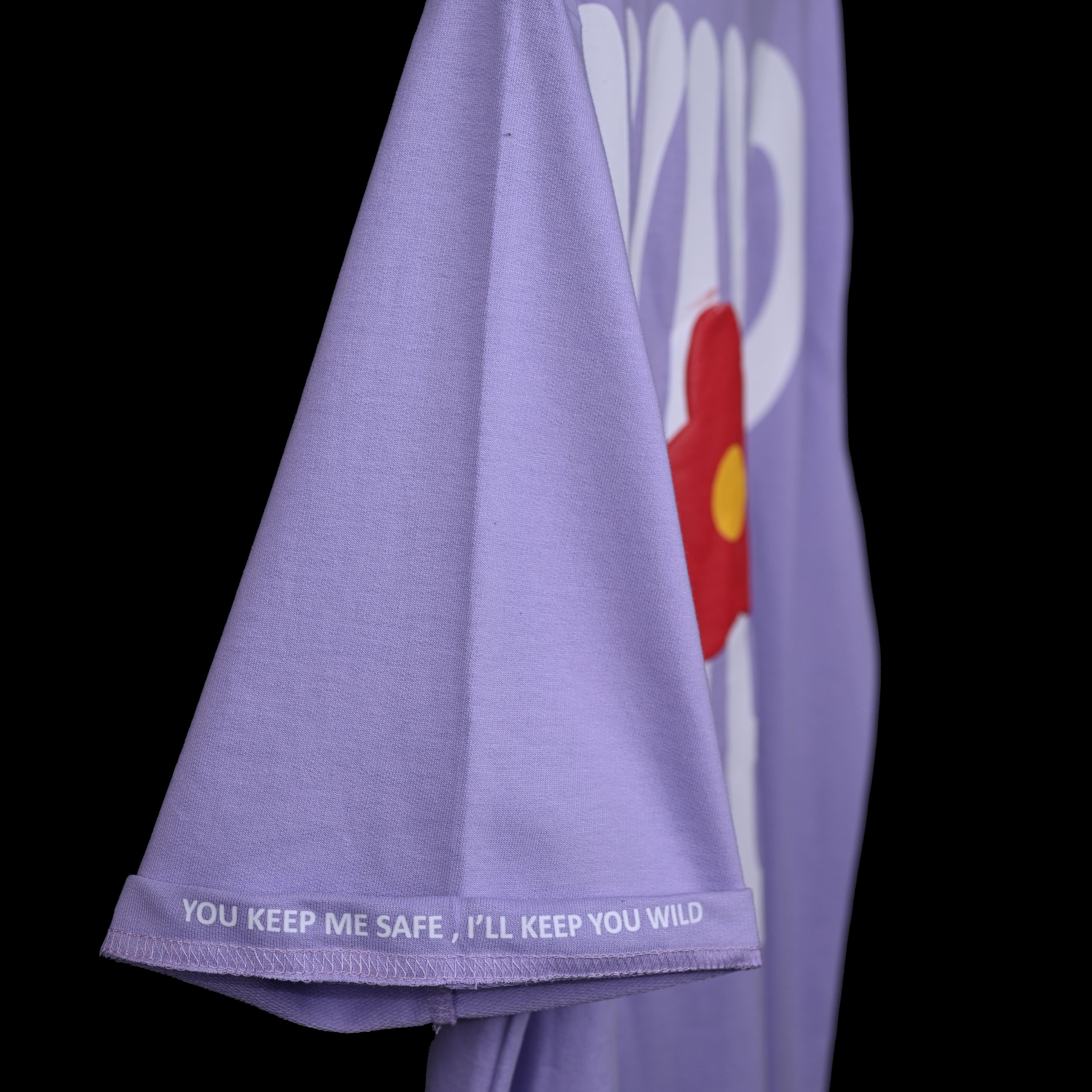 Wild Free T-Shirt: Lavender, Oversized, Side View, Bio-Washed Cotton Printed by Techno Be With You