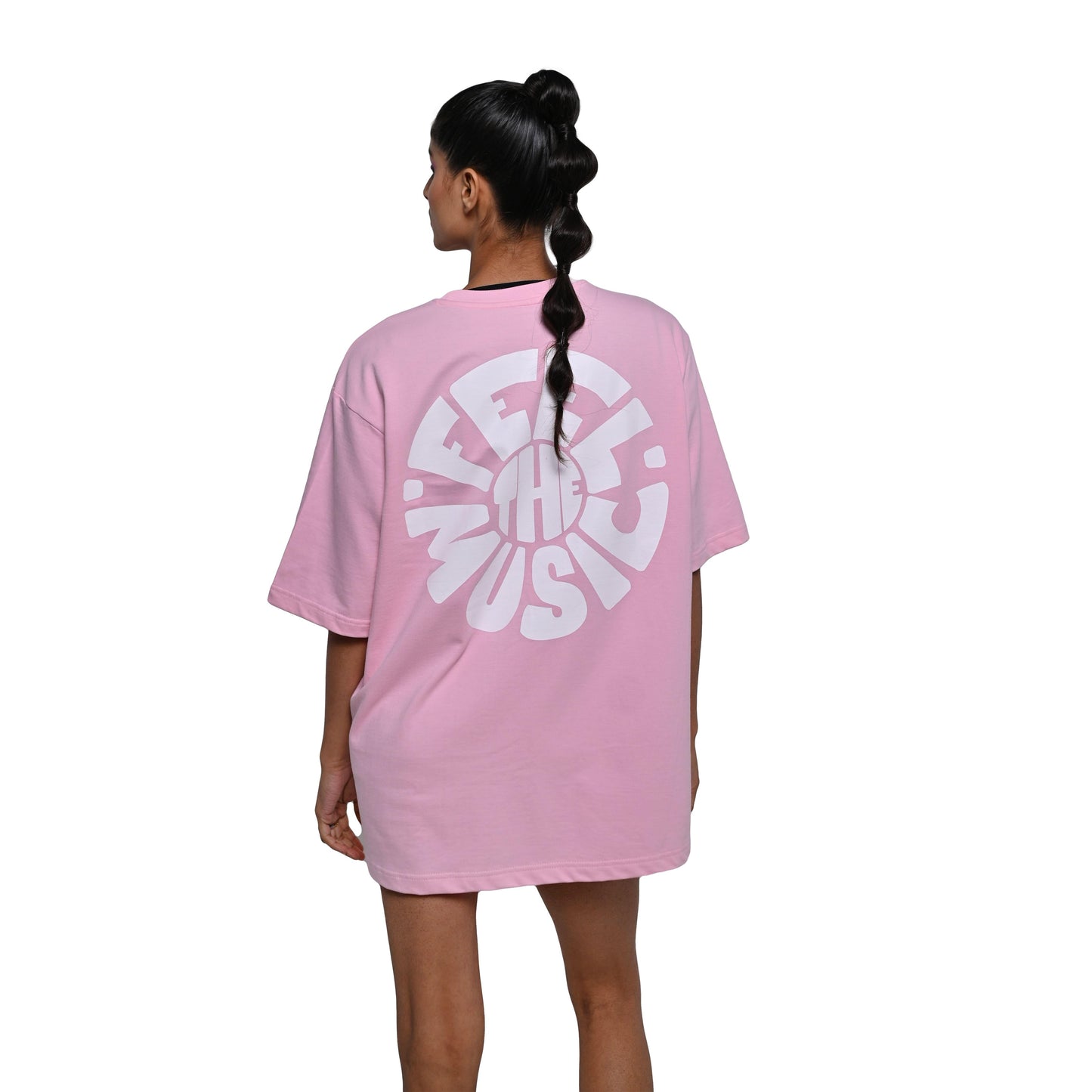 Feel the music T-Shirt: Lilac, Oversized, Back Model Pose, Bio-Washed Cotton Printed by Techno Be With You